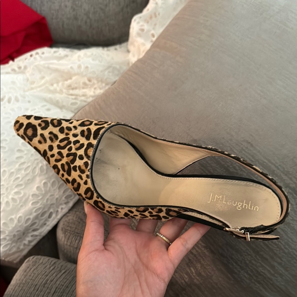 J. McLaughlin Brown and Black Heels with Textured Finish
